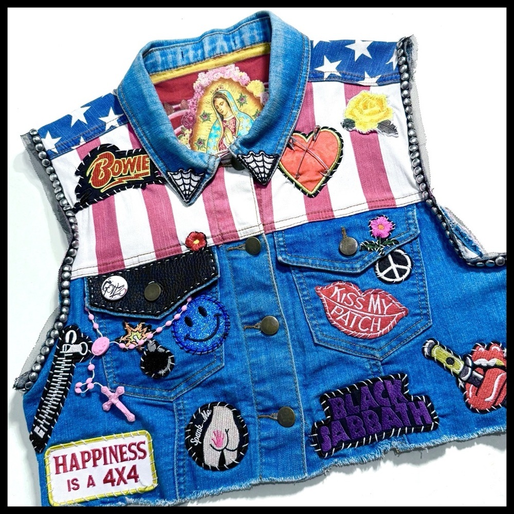 ⭐️Stars & Stripes Punk Vest✨ - Picture 6 of 6